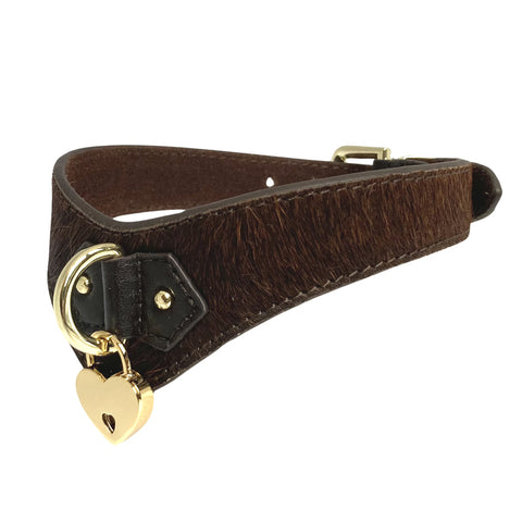 Pony Leather V-Collar Chocolate
